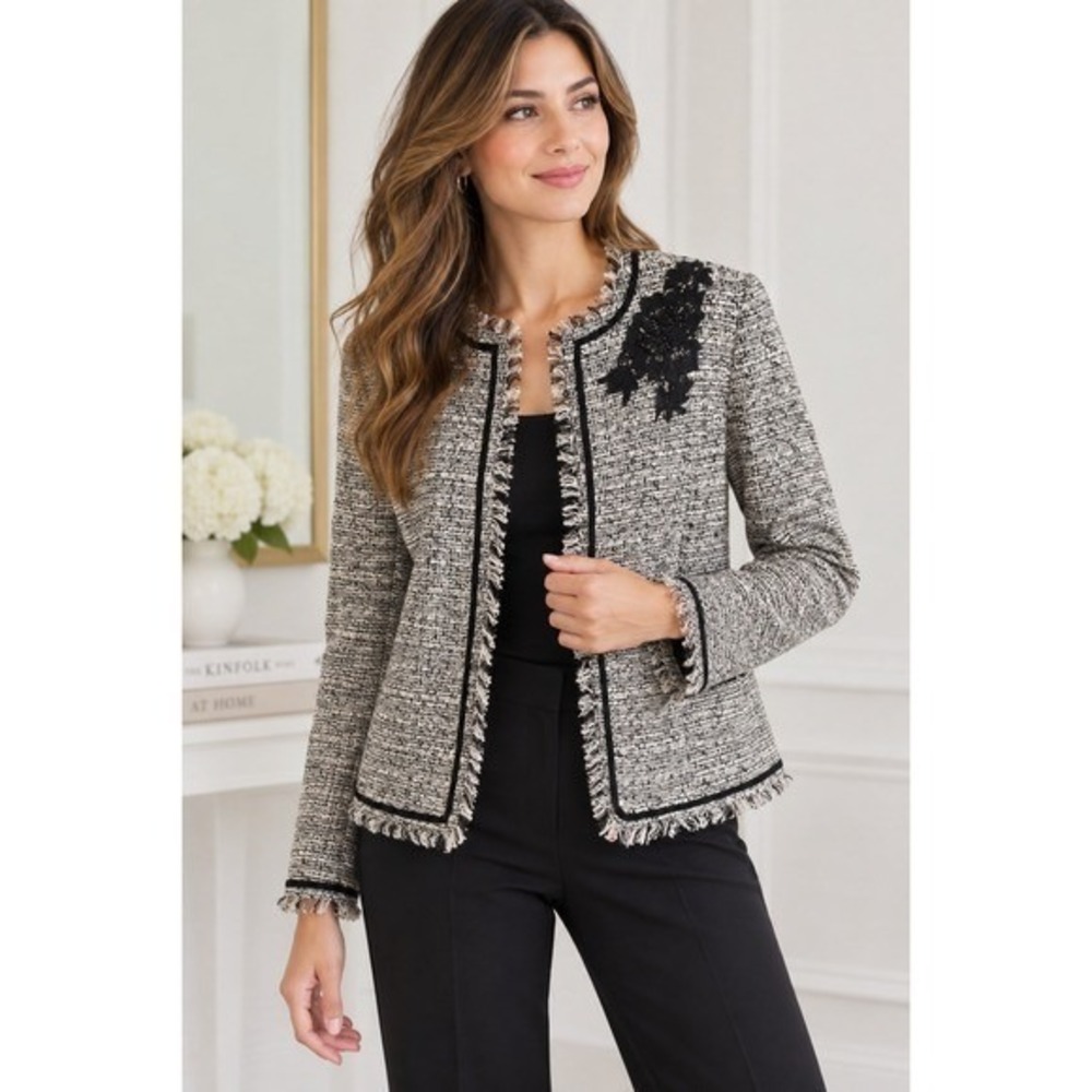 Kasper Tweed Jacket Black/Cream Parisian Chic Floral Applique Classic Size 8